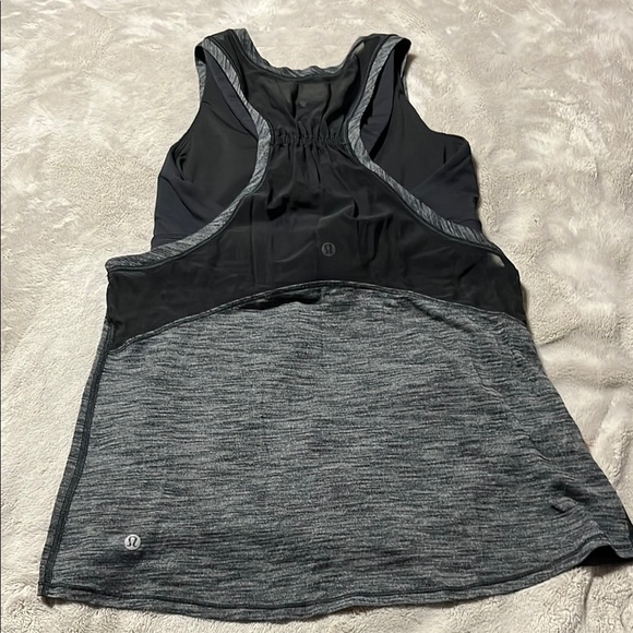 Lululemon Black and Gray Sleeveless Athletic Tank Top and sports bra - Picture 5 of 5